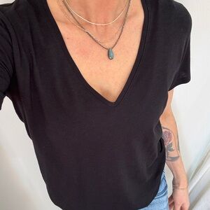 Theory Black V-Neck Short Sleeve Tee